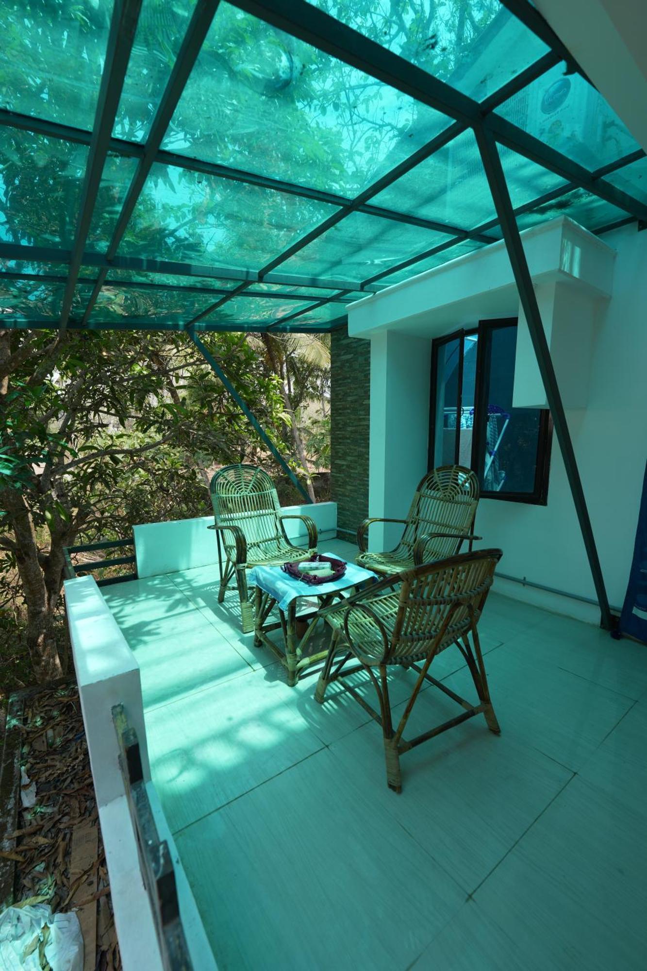 House Of Surf Hostel For Women Варкала Екстер'єр фото